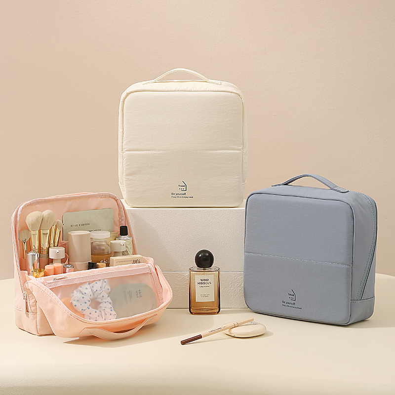 The Structured Taslan Makeup B - Top Handle Structured 리뷰 및 가격