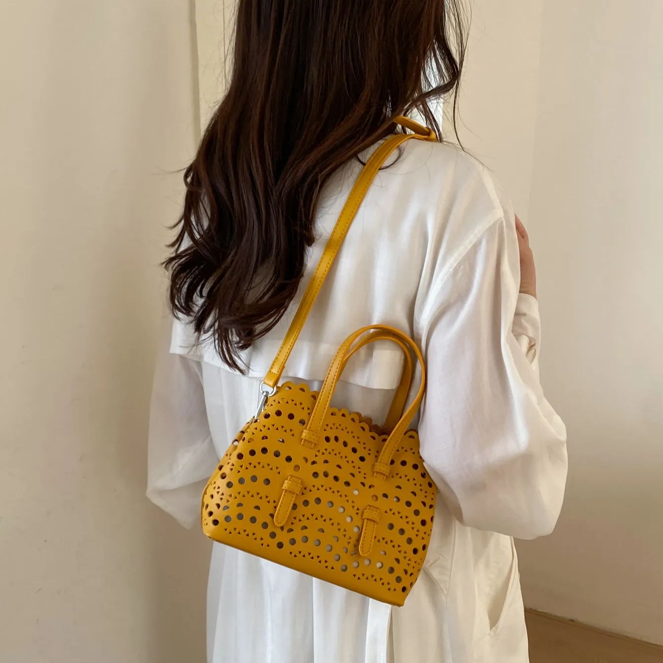 Red Hollow Printed Crossbody B - Women Bags For Work 리뷰 및 가격