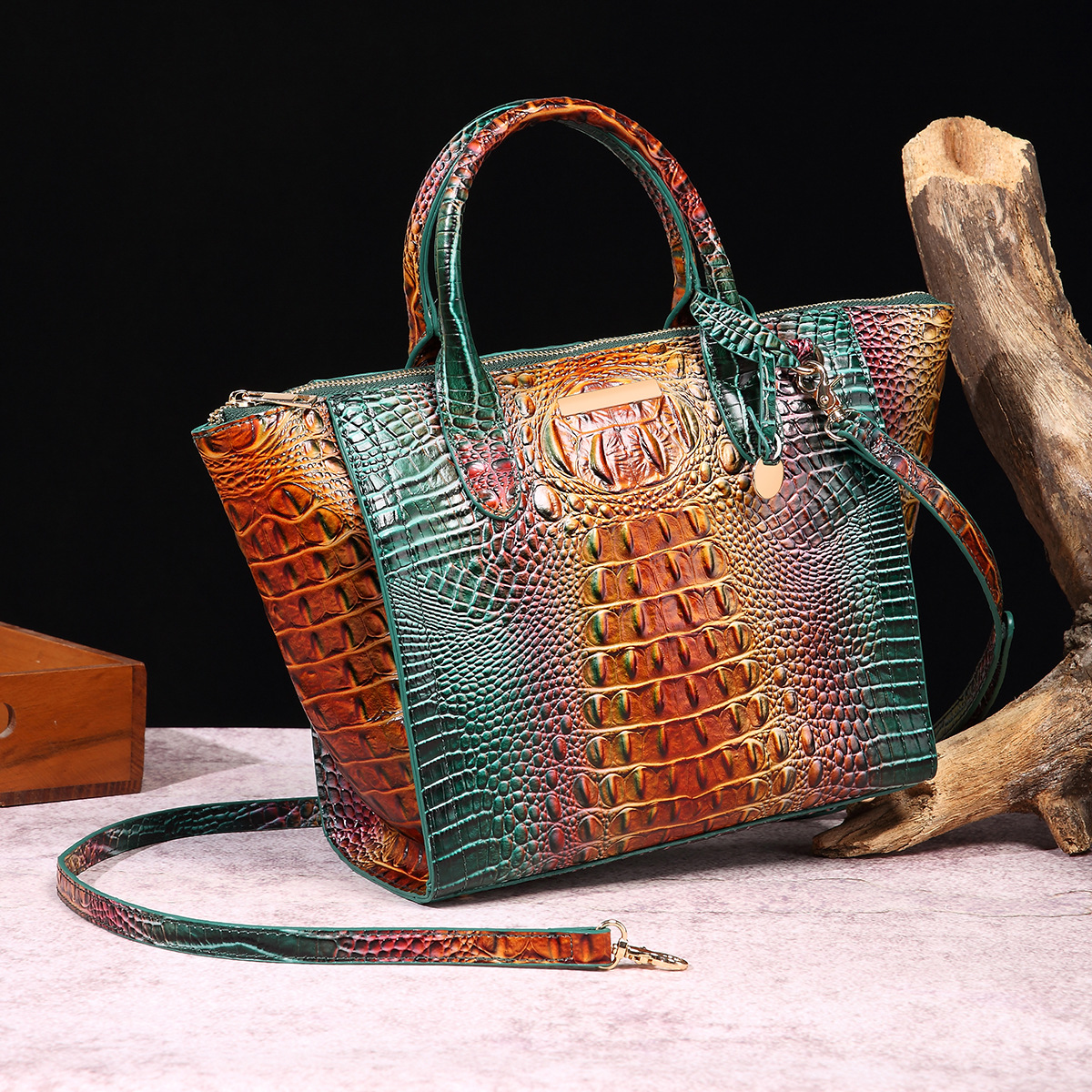 Crocodile pattern Designer Bra - Women'S Bags Longchamp 리뷰 및 가격