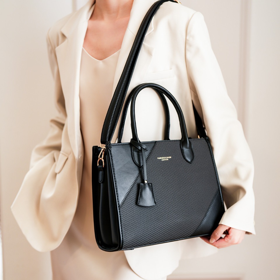 Counter-Quality Sturdy Wear-Re - Top Handle Structured 리뷰 및 가격